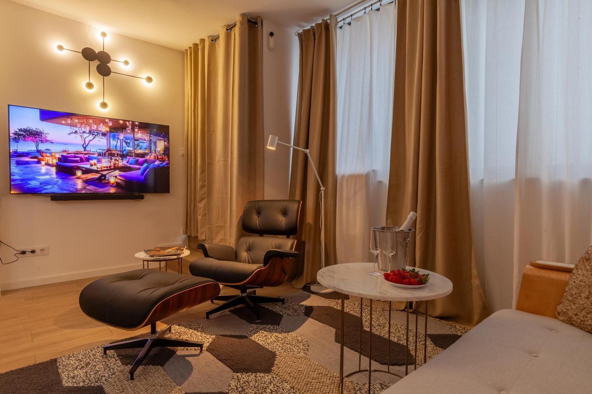 Puerta Privada De Montjuic Apartamento *